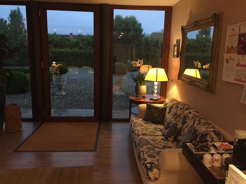 B&B Temenos Parma Ngoại thất bức ảnh